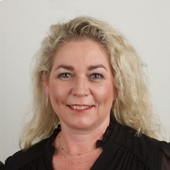 Tennille Lee, Senior Management Accountant at Michael Hill